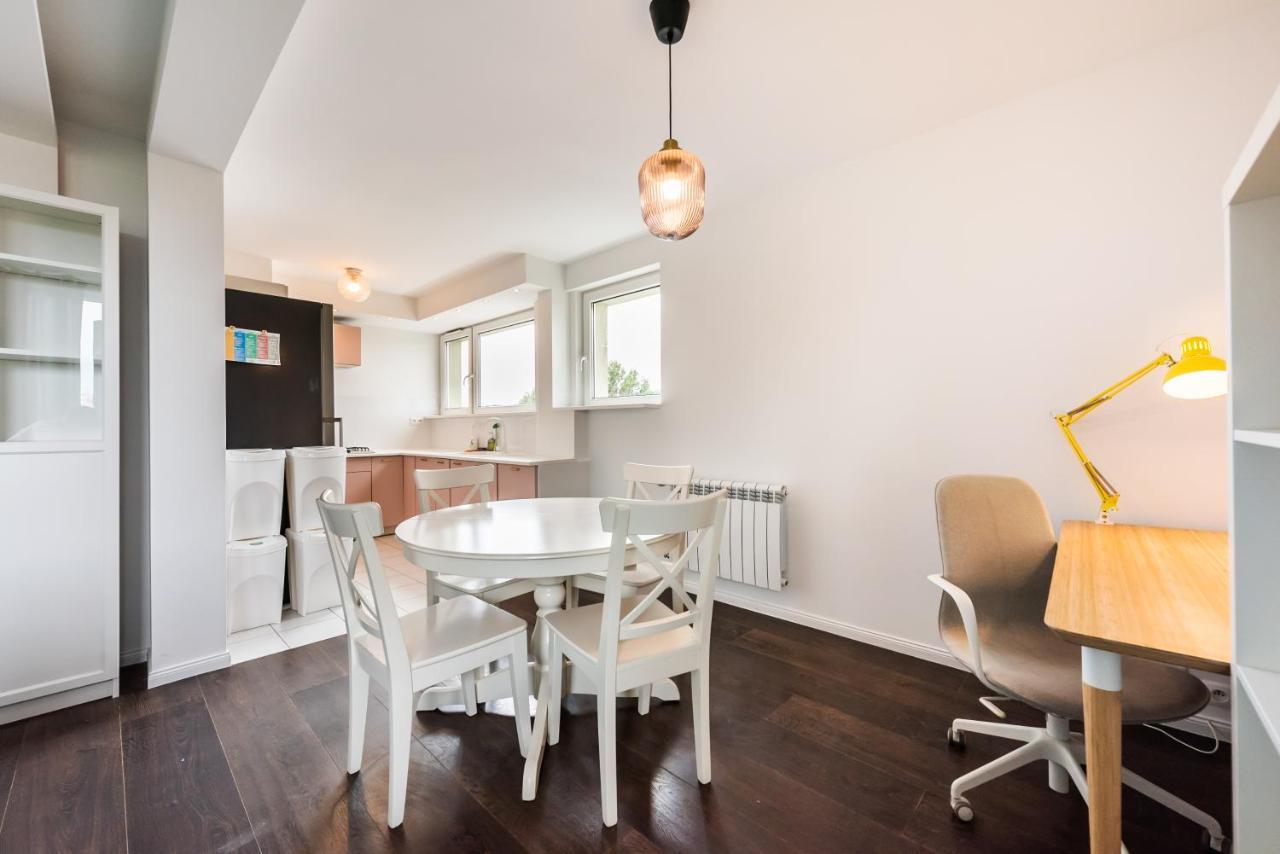 Saska Kepa Green Apartment Warsaw Exterior photo
